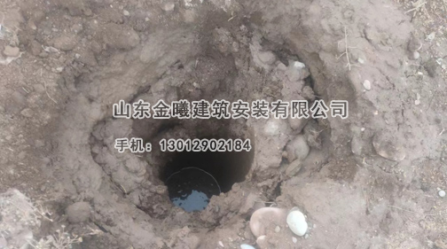 挖掘機(jī)炮釬成孔